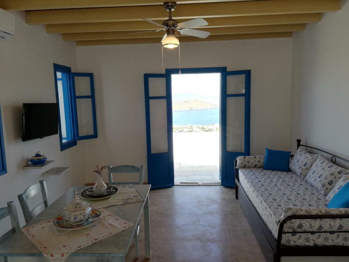 Hotel Tirquaz View Serifos Town Exterior foto