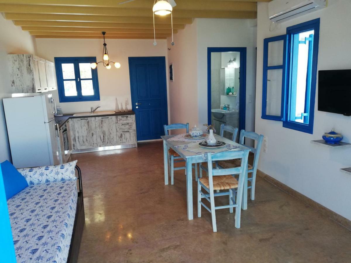 Hotel Tirquaz View Serifos Town Exterior foto