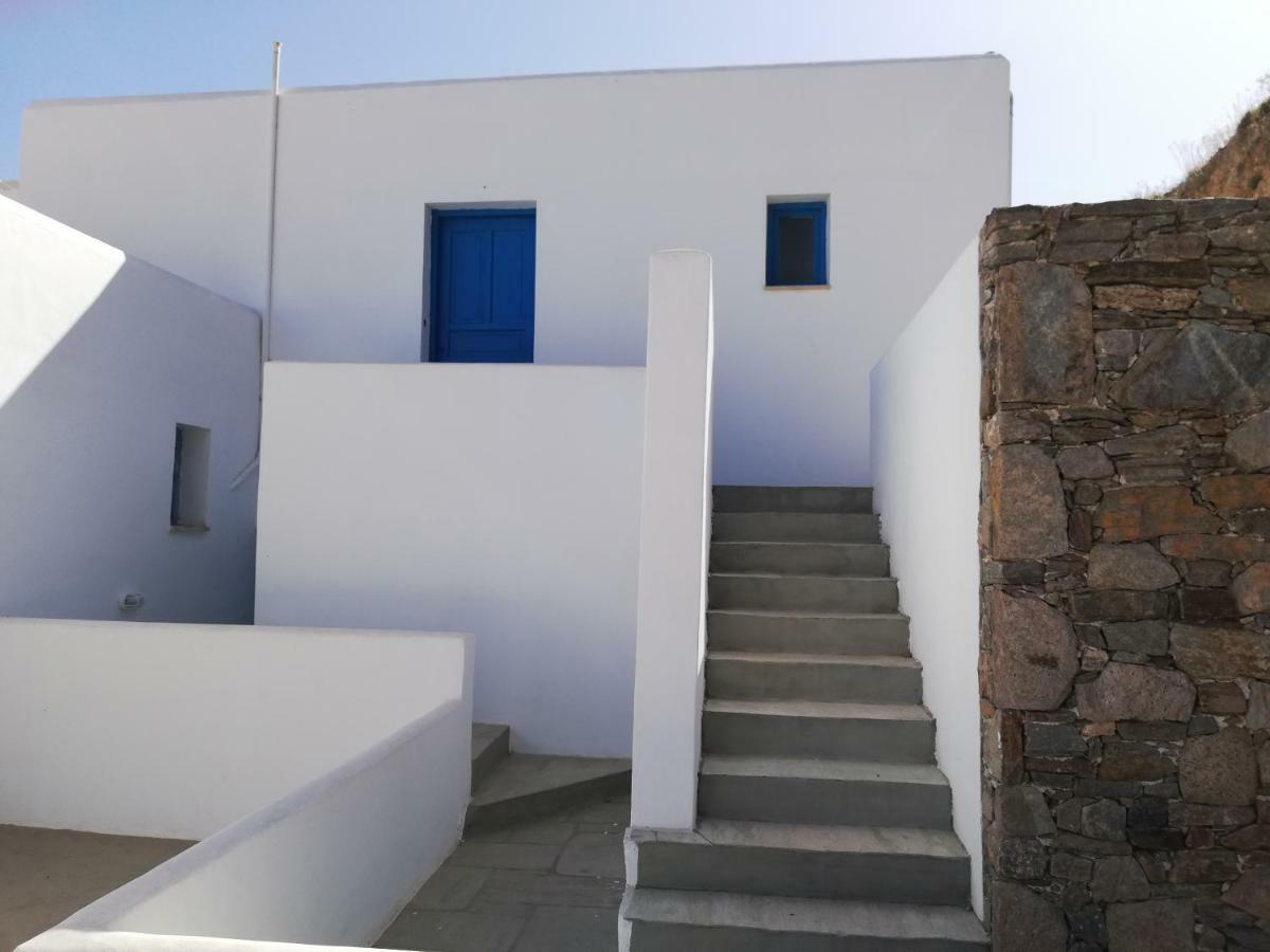 Hotel Tirquaz View Serifos Town Exterior foto